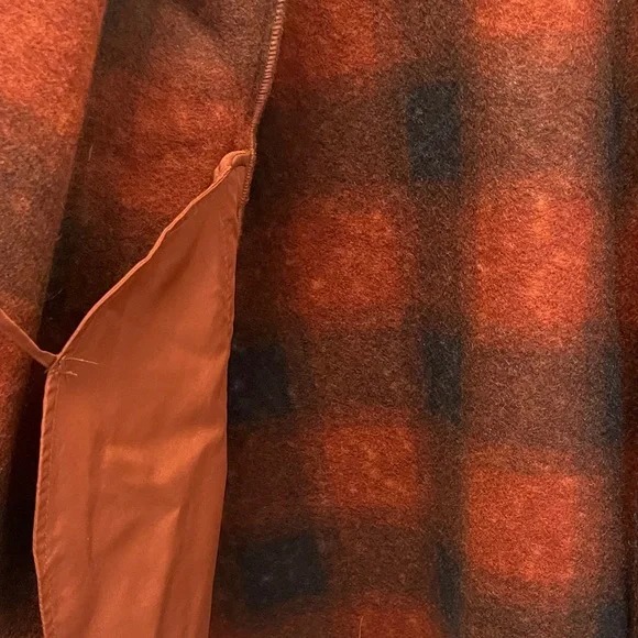 Ava & Viv Rust and Black Checkered Jacket - Picture 5 of 8